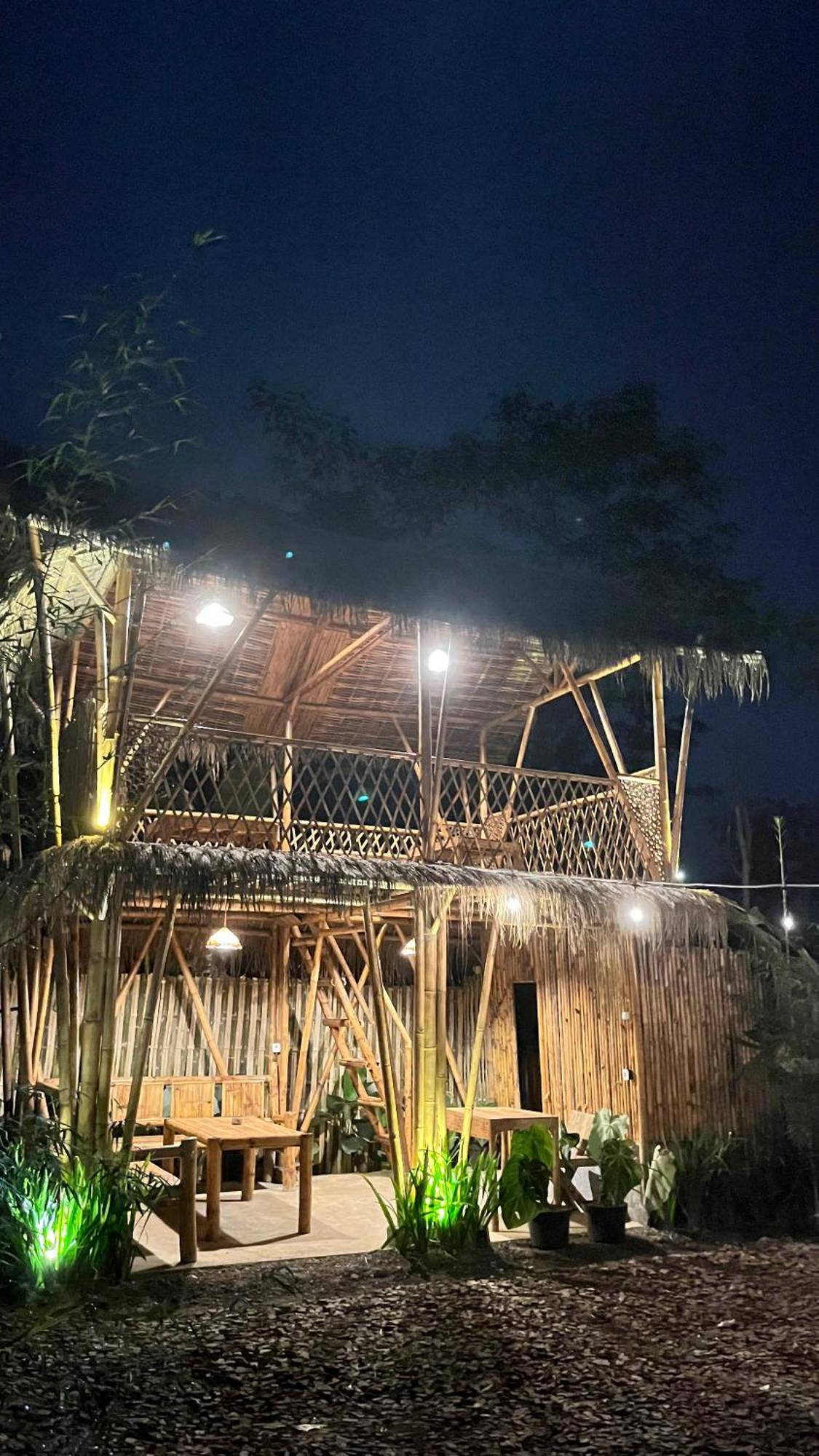 El Bamboo Guesthouse Jambu  Экстерьер фото